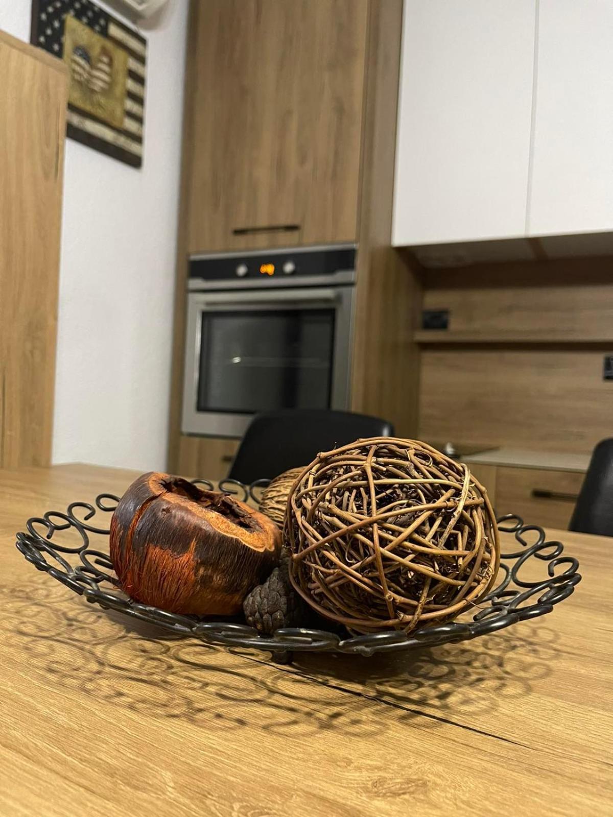 Nesi Apartmenti Приштина Екстер'єр фото
