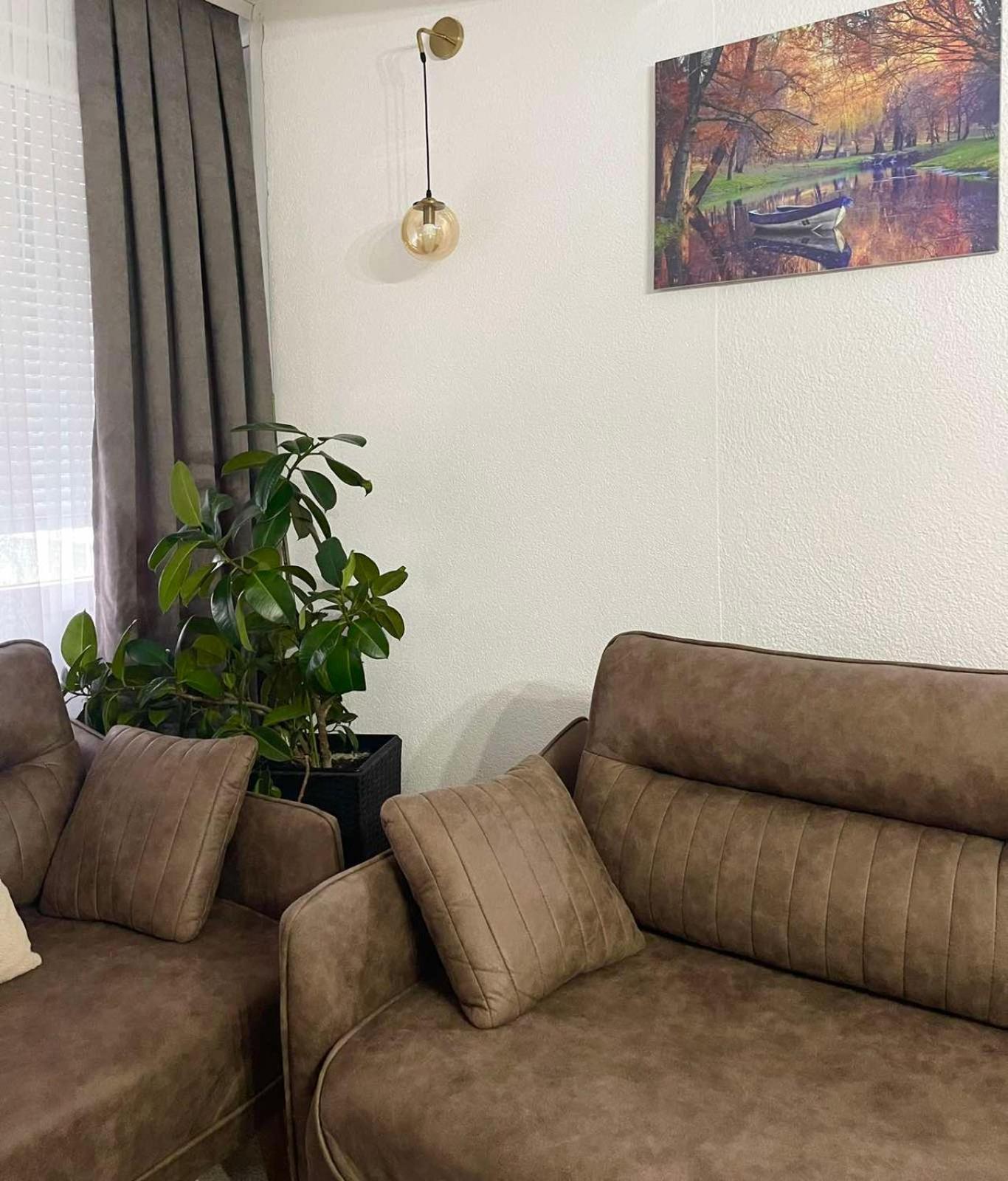 Nesi Apartmenti Приштина Екстер'єр фото