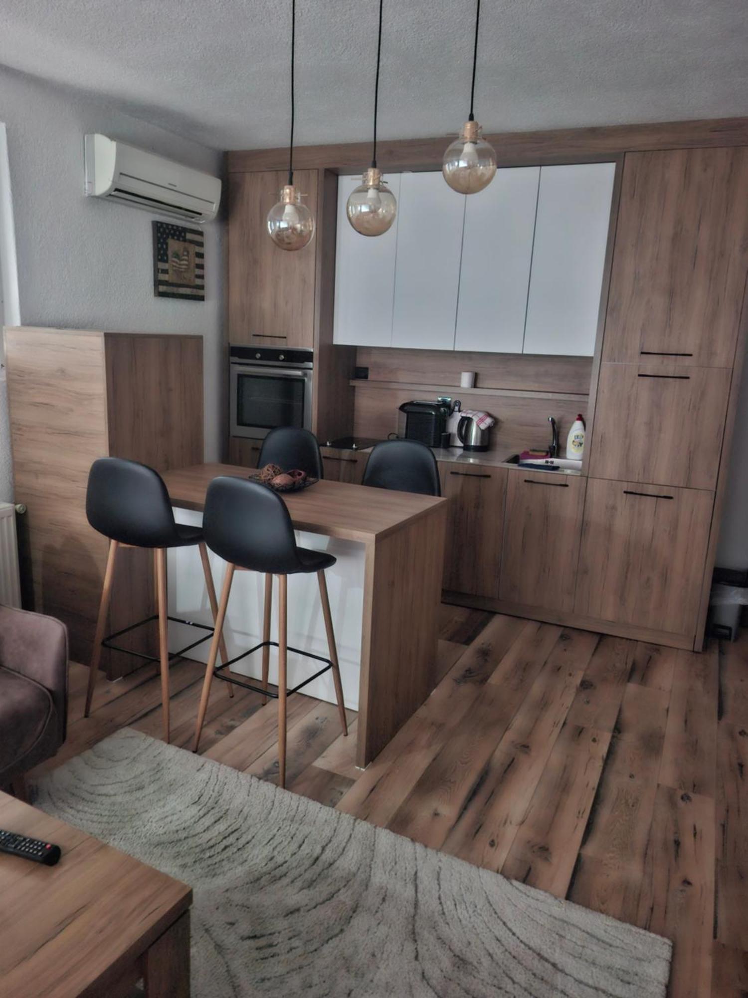 Nesi Apartmenti Приштина Екстер'єр фото
